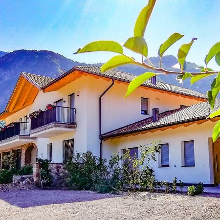 Gisshuebelhof Apartment Andrian Luaran gambar