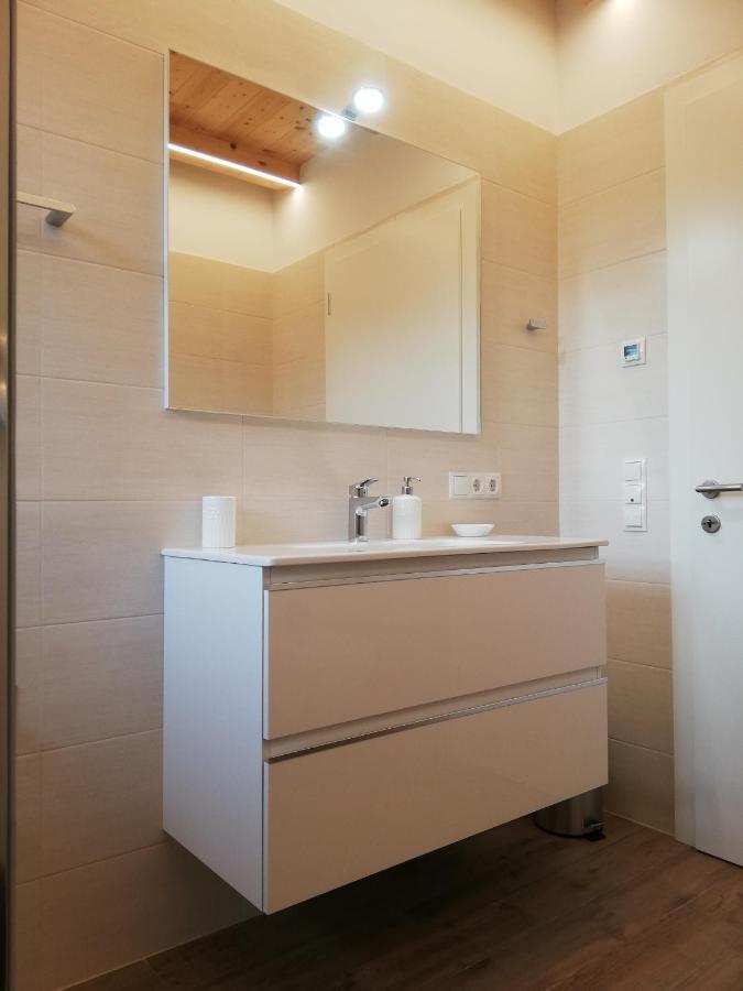 Gisshuebelhof Apartment Andrian Luaran gambar